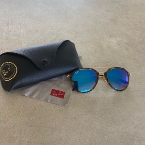 Ray-Ban RB4253 Sunglasses with Tortoise Frame